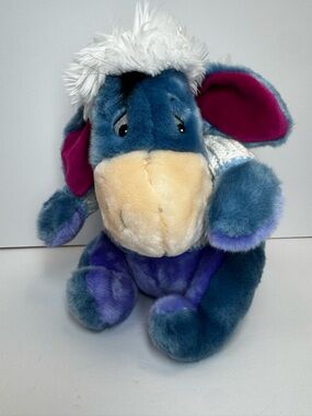 Eeyore Disney stuffie. Absolutely adorable and soft. Excellent used condition.